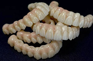 Laatste bedrijfscasus over Gevallen. Yang Xiaona's Werken.