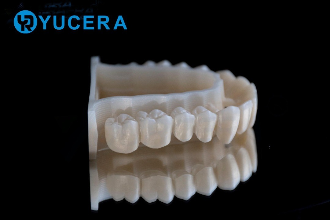 Yucera 4D Pro Super Duurzame Tandheelkundige Zirkoniumblok Compatibel met CAD CAM Systeem voor Precieze Restauratie en een Verfriste Glimlach