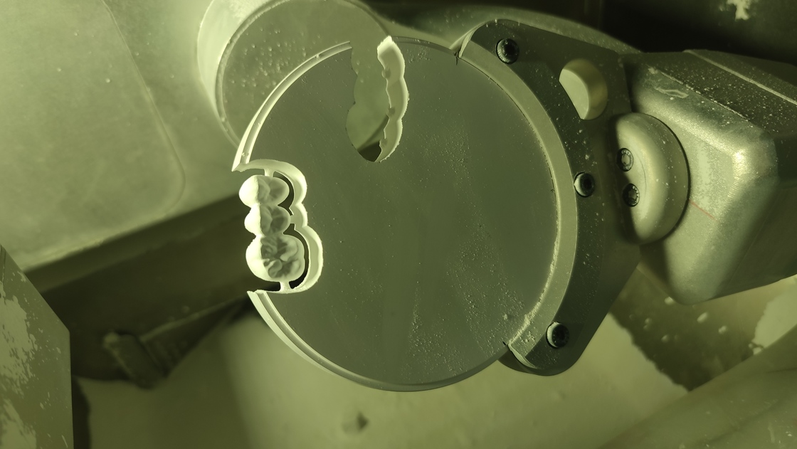 Fabriek Laagste Prijs CAD CAM 5-assige Droogfrezen Tandheelkundige Freesmachine Chairside Frezen voor Zirkonium, PMMA, WAS