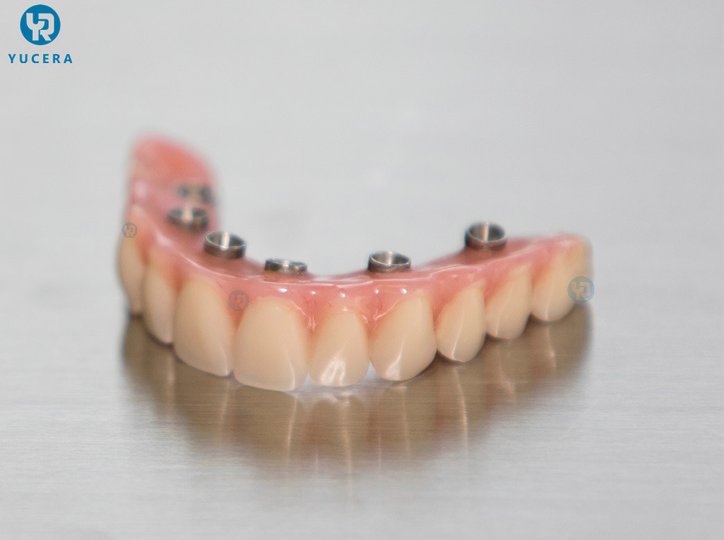 Yucera Cad Cam Hoogwaardig Monolaag PMMA voor heldere en duurzame tandheelkundige prothesen